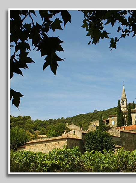 La Roque sur Céze im Department Gard gehört zu den schönsten Dörfern in Frankreich